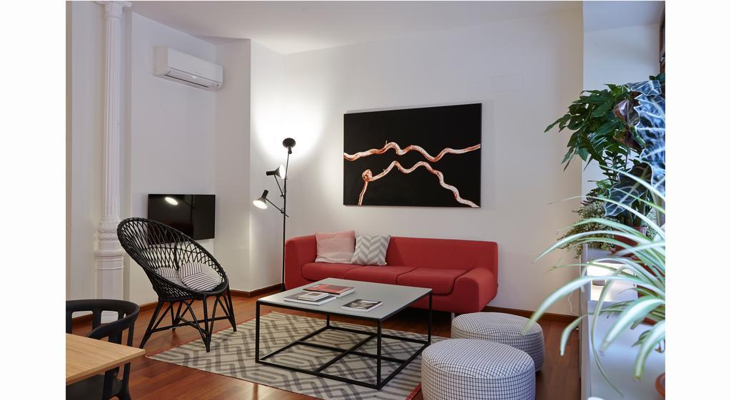 60 Balconies Design Lejlighed Madrid Eksteriør billede